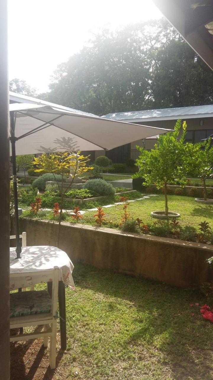 Guest House Mamma Mia Mbombela Exteriér fotografie