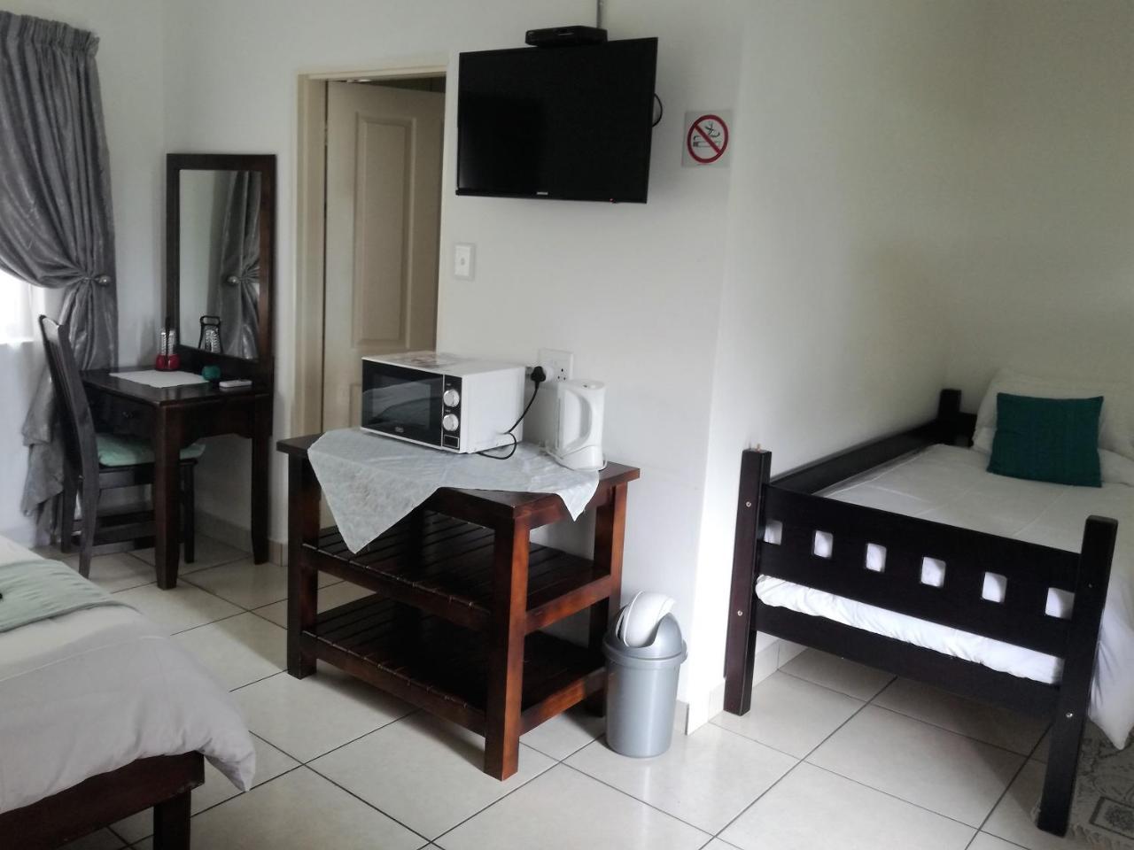 Guest House Mamma Mia Mbombela Exteriér fotografie